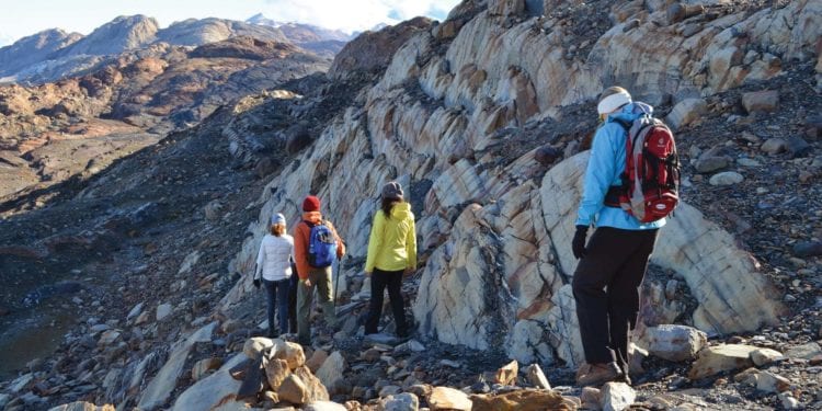 Argentina Patagonia South America Chalten Fitzroy hike Contours Travel