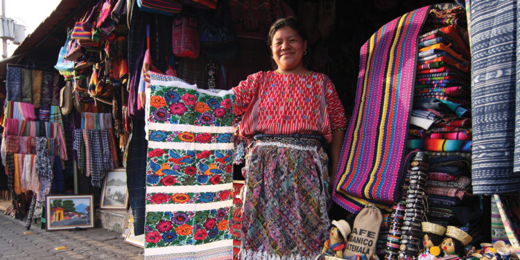 Guatemala market Rodolfo_Walsh Contours Travel