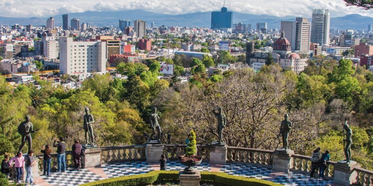 Mexico Condor Verde Mexico City view of the city from Chapultepec castle Contours Travel