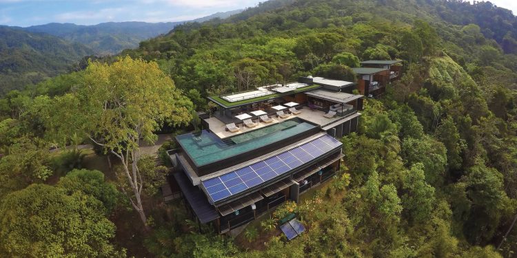 Kura Design villas
