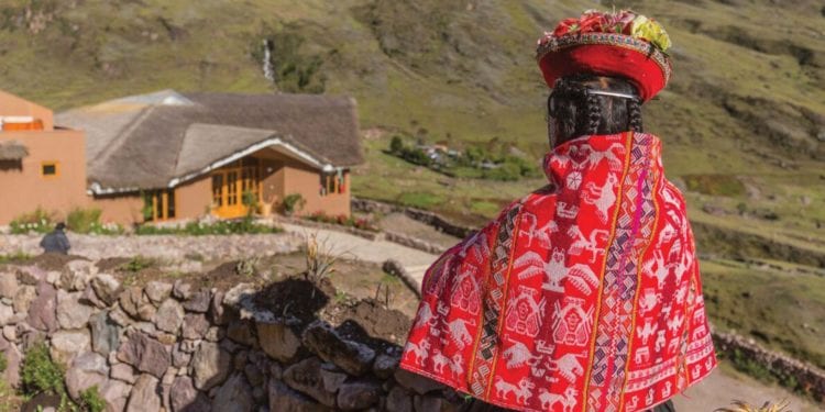 Sacred Valley & Lares Adventure to Machu Picchu